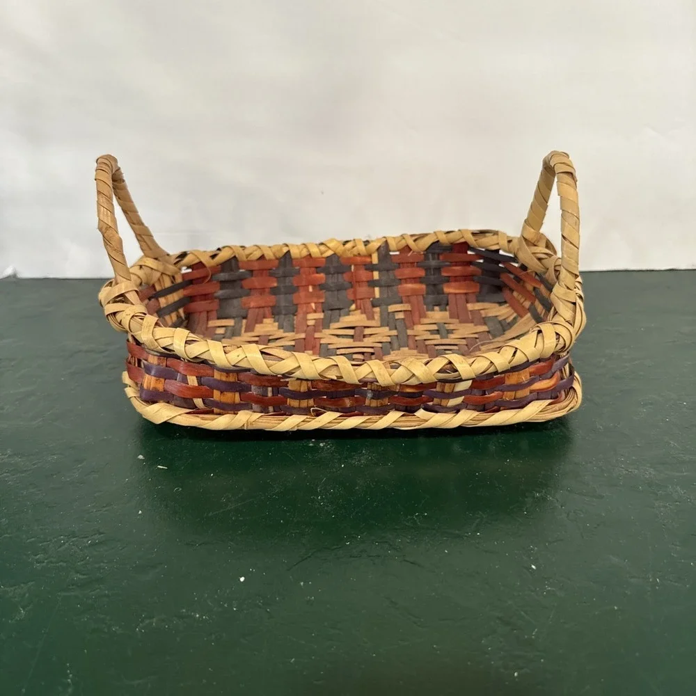 Small Choctaw Bread Basket Vintage